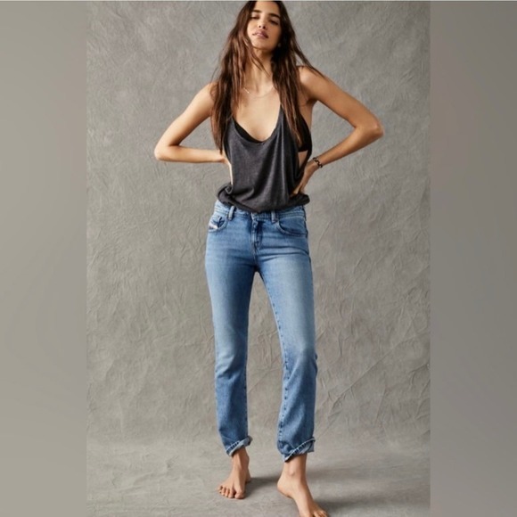 Diesel Straight Jeans 2002 5-Pocket Slim Fit Low Waist Jeans Size W28 L30 - Picture 1 of 16